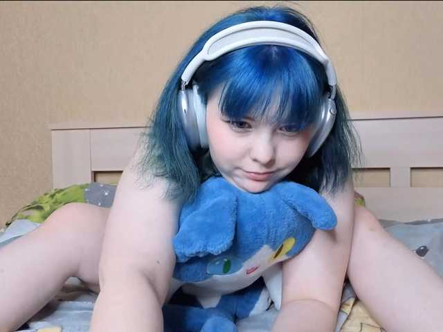 pussymonstr's BongaCams show and profile