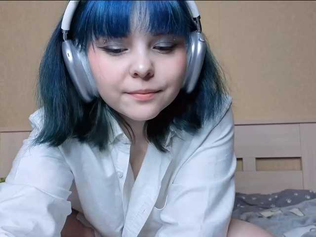 pussymonstr's BongaCams show and profile