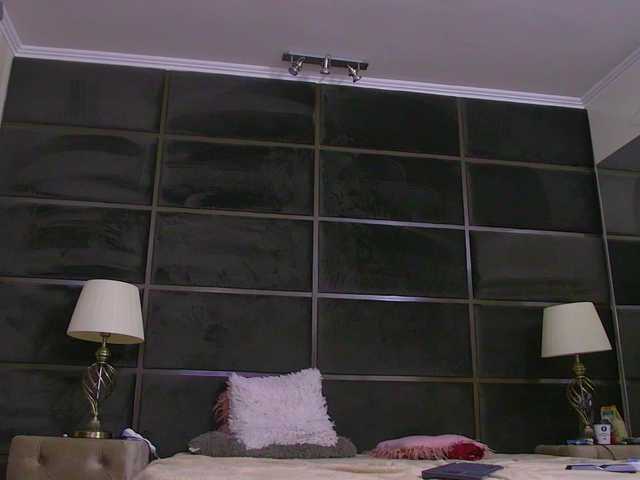 KiannaDestiny's BongaCams show and profile