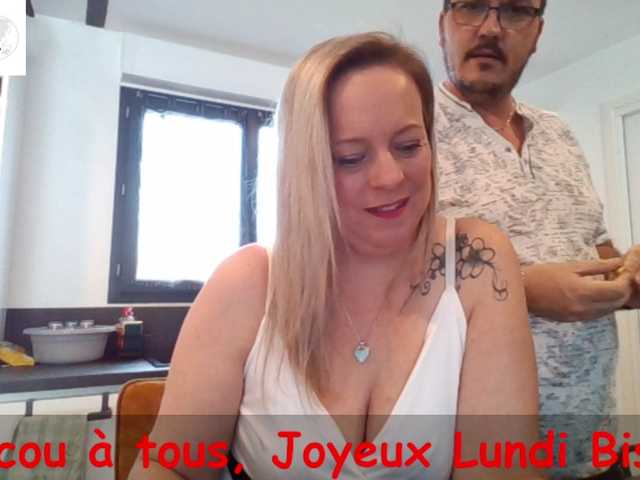 Miss-chupagirly's BongaCams show and profile