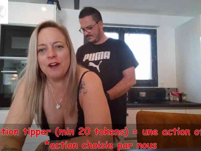 Miss-chupagirly webcam