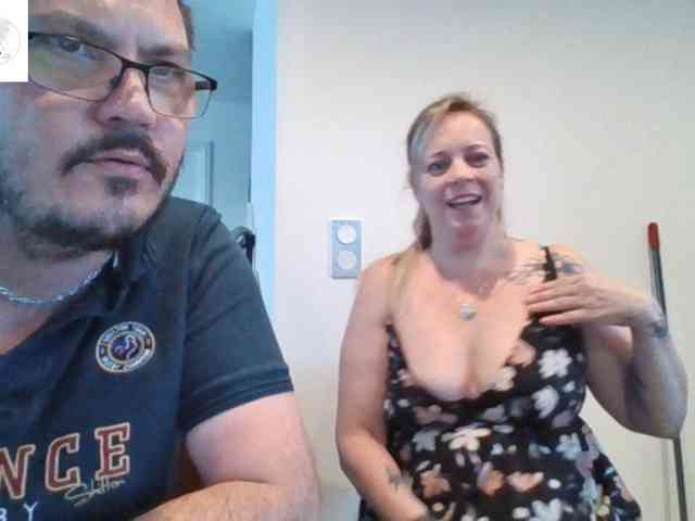 Miss-chupagirly webcam