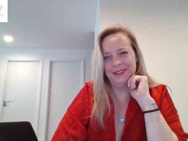 Miss-chupagirly webcam