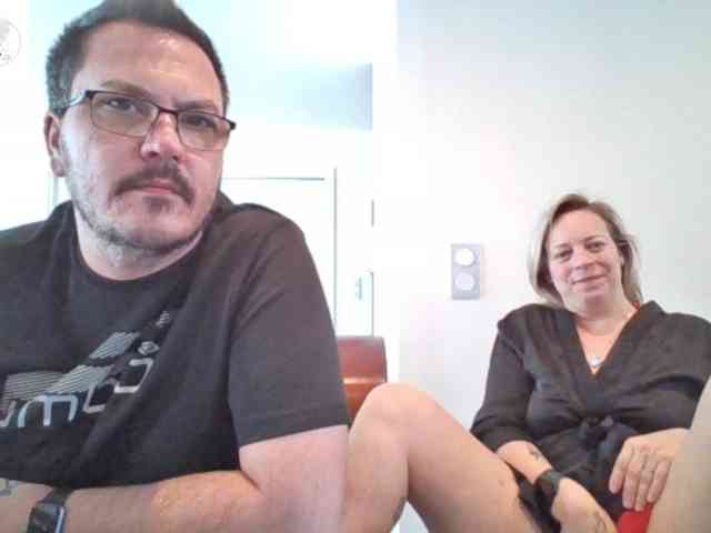 Miss-chupagirly webcam