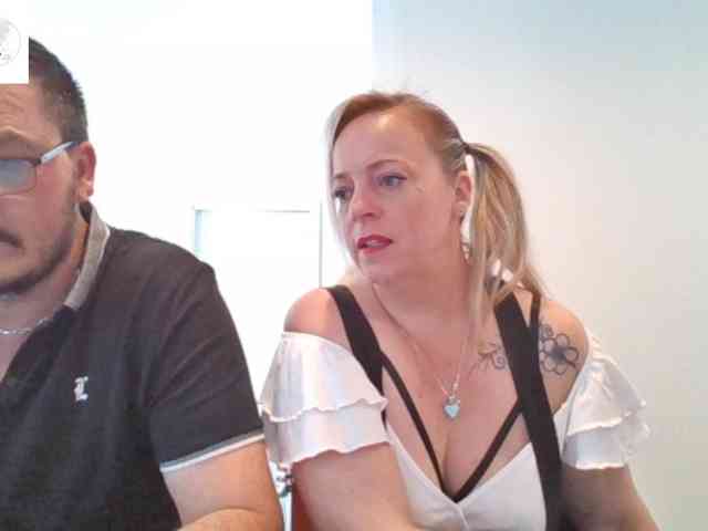 Miss-chupagirly webcam