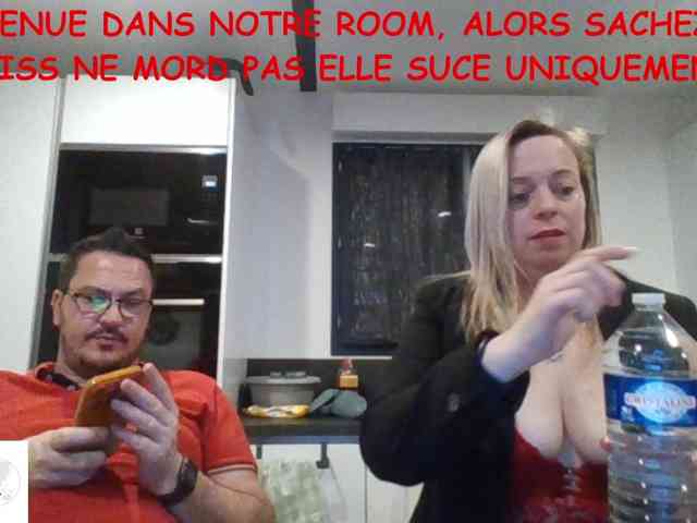 Miss-chupagirly webcam