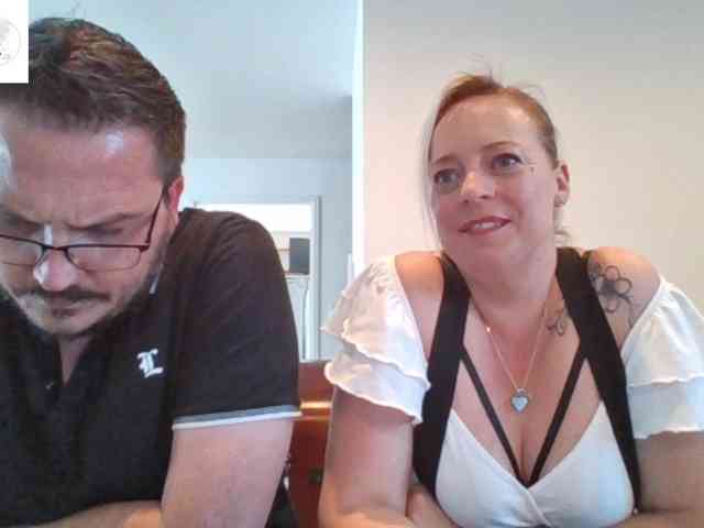 Miss-chupagirly webcam