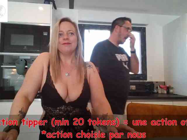 Miss-chupagirly webcam