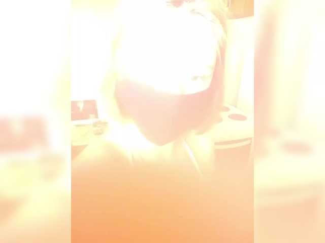 Dolka0333's BongaCams show and profile