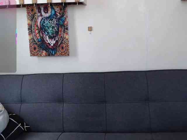 GloryAllTheWay webcam