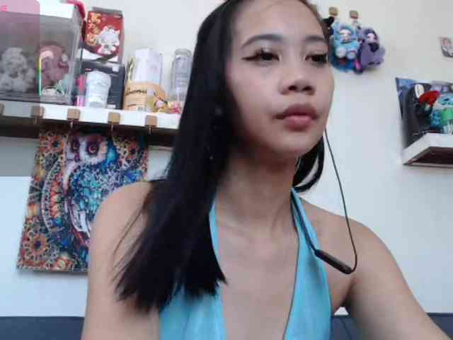 GloryAllTheWay webcam