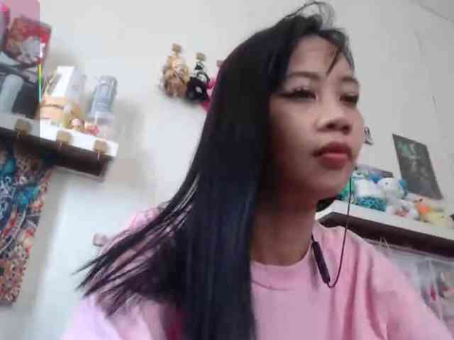 GloryAllTheWay webcam