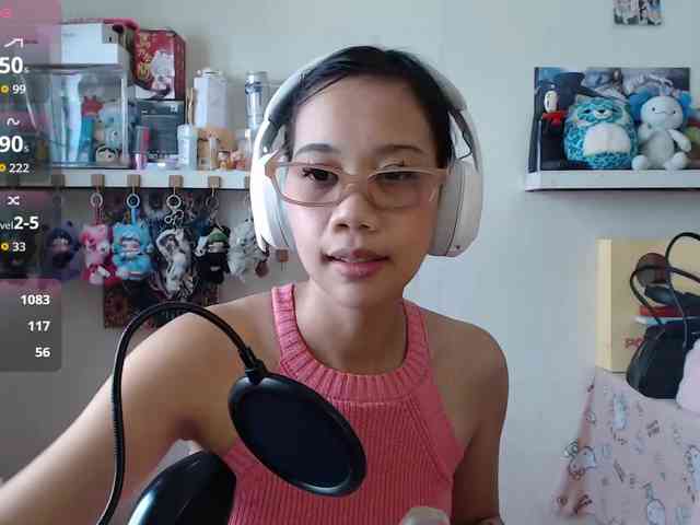 GloryAllTheWay webcam