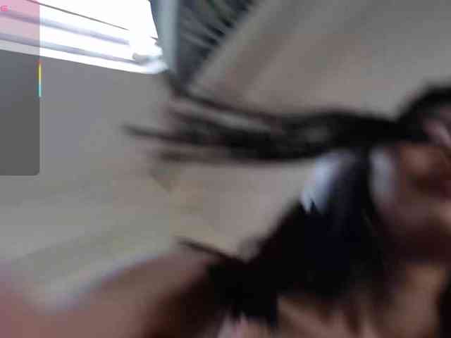 GloryAllTheWay webcam