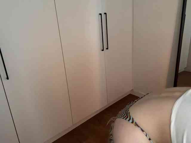 SlyAlice Live Webcam on BongaCams