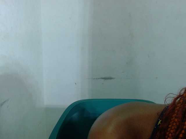 Sexybitchgirl's BongaCams show and profile