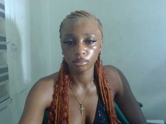 Sexybitchgirl's BongaCams show and profile