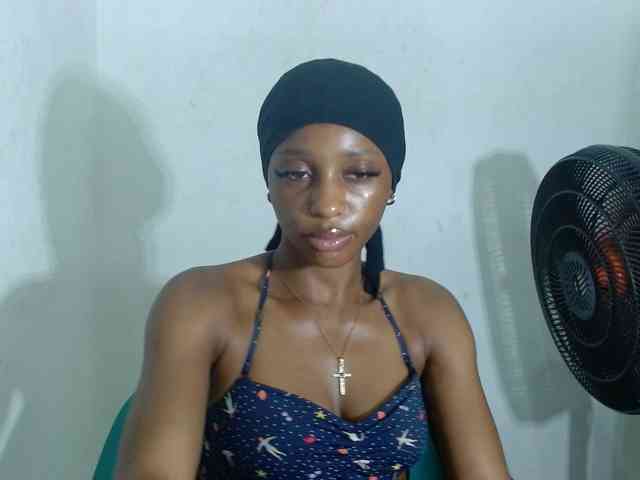 Sexybitchgirl webcam