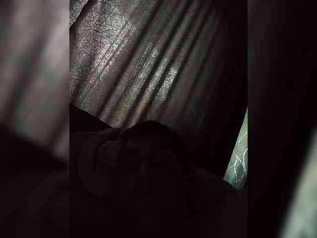 PowerDerek Live Webcam on BongaCams