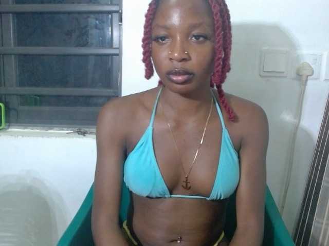 Juicyxcunt webcam bongacams model stream image