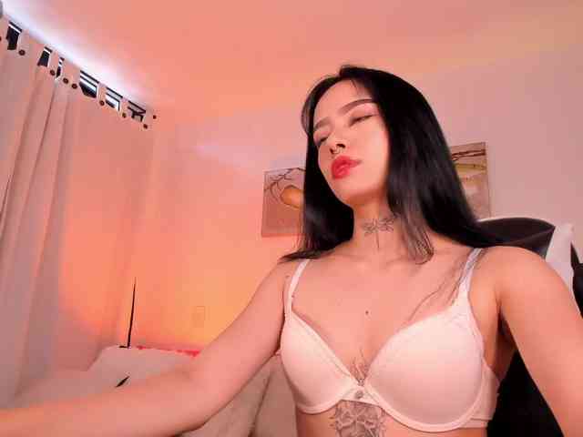 meganlake Live Webcam on BongaCams