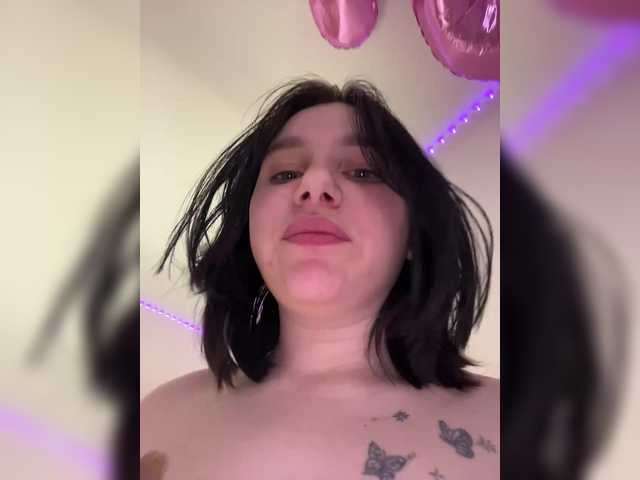 TeaseDuo's BongaCams show and profile