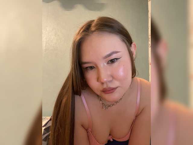 Yanami99's BongaCams show and profile