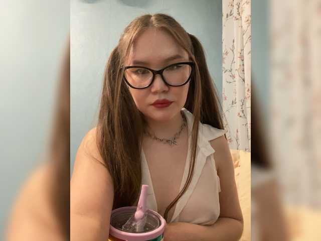 Yanami99's BongaCams show and profile