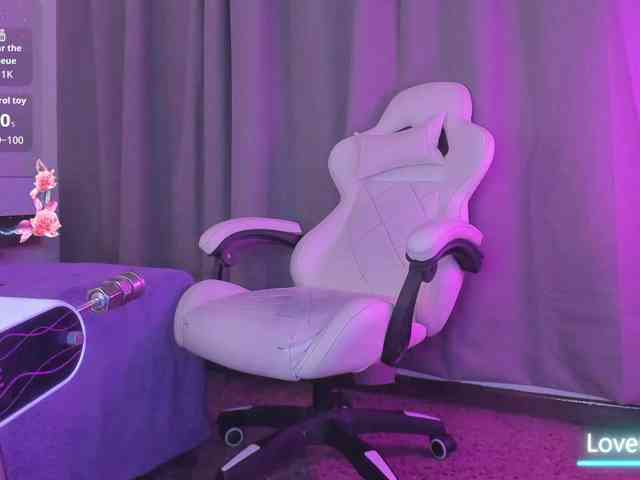 MilkWhore1 Live Webcam on BongaCams