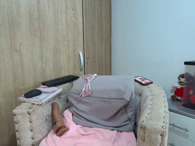 Pamelatina's BongaCams show and profile