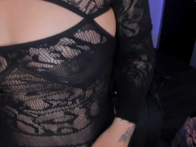 melodysweett's BongaCams show and profile