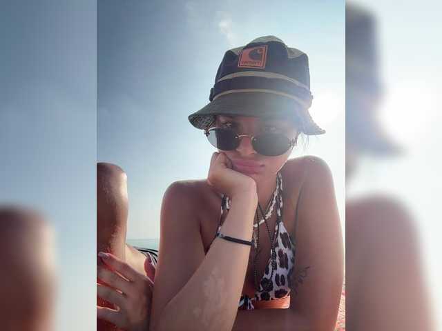 fi7h's BongaCams profile