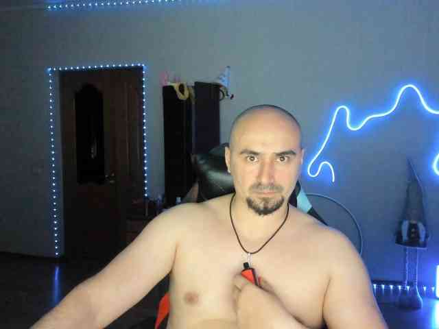 -SexyDaddy- Live Webcam on BongaCams