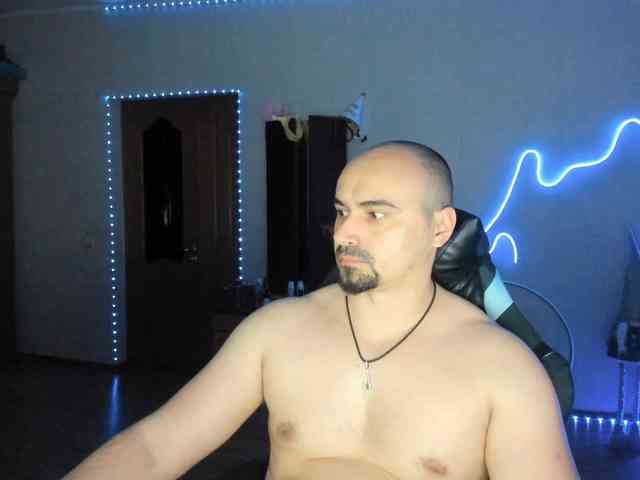 -SexyDaddy- Live Webcam on BongaCams