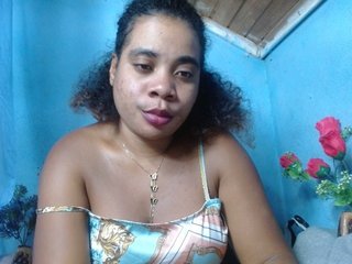 Ornela1's Live Webcam