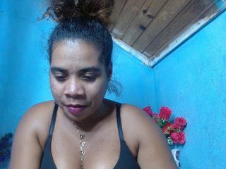 Ornela1's Live Webcam