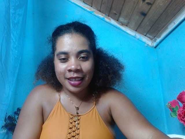 Ornela1 webcam bongacams model stream image