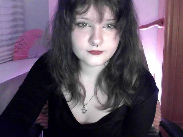 Jinxie's BongaCams show and profile