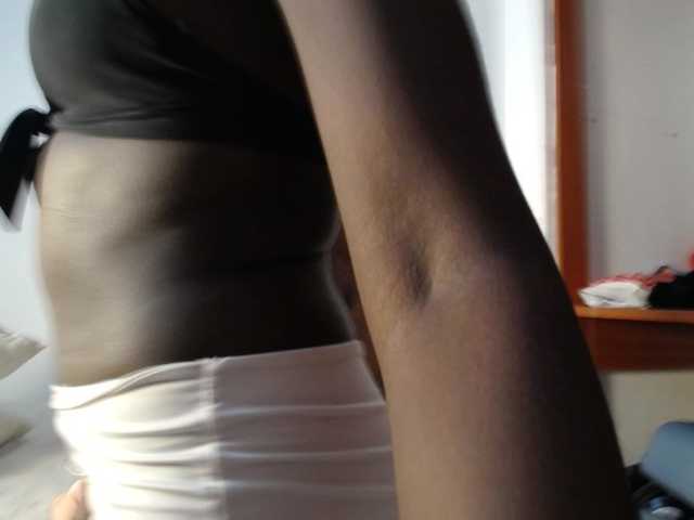 MissEbonyZ's BongaCams show and profile