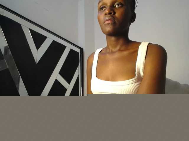 MissEbonyZ's BongaCams show and profile