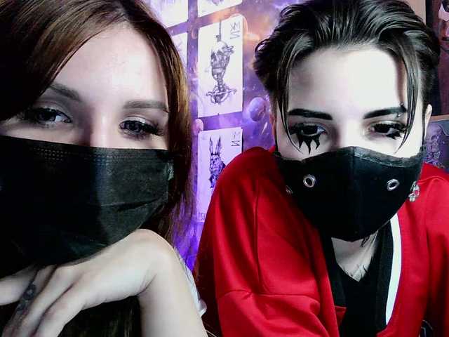 le modèle Dark-Pictur- est en webcam porno dans un show sur le site bongacams, il possède les tags suivants: White/Caucasian,Brunette,Shaved