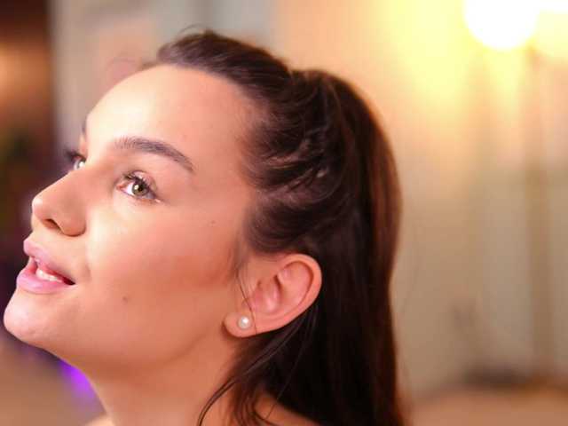 LenaLaurent's BongaCams show and profile