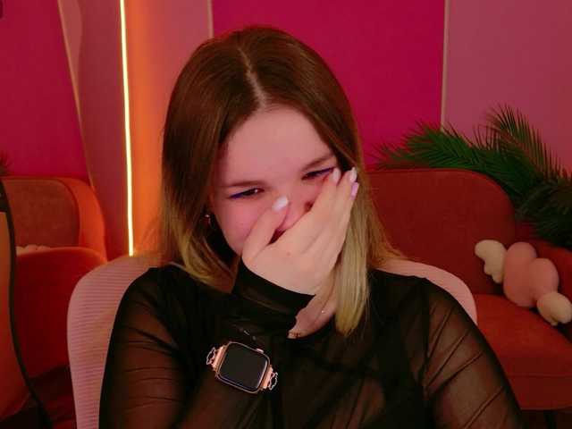 KellyHayden's BongaCams show and profile