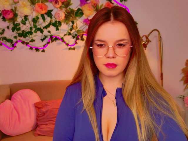 KellyHayden's BongaCams show and profile