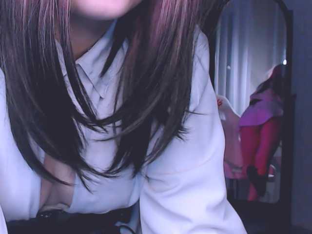 DaisyVale's BongaCams show and profile