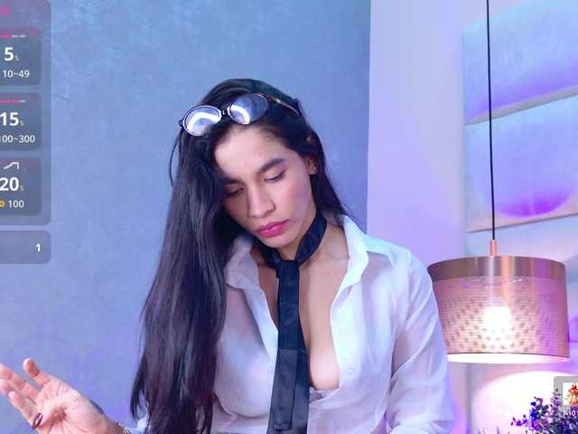 JuliaVega's BongaCams show and profile