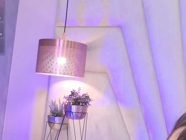 JuliaVega's BongaCams show and profile