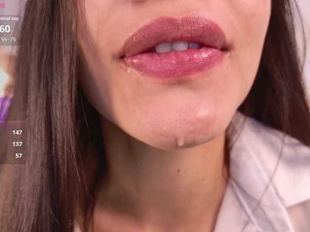 JuliaVega's BongaCams show and profile