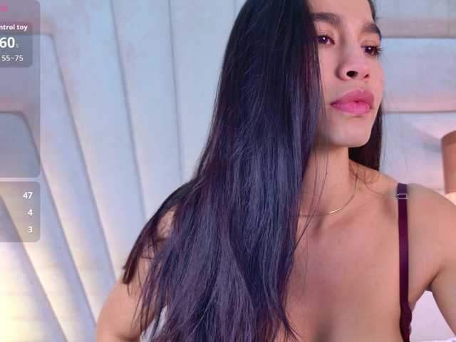 JuliaVega's BongaCams show and profile