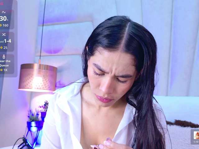 JuliaVega's BongaCams show and profile